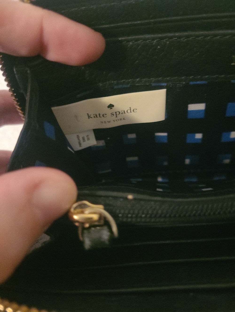 Kate Spade New York Black Leather Zip Around Wallet Wristlet Stripe Lining - Picture 4 of 7